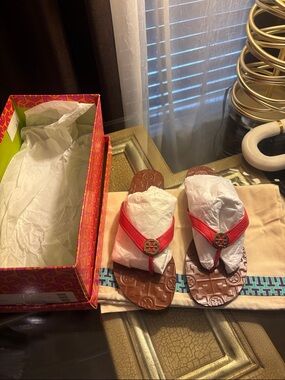 Tory Burch Red Leather Logo Thong Sandals with Brown Footbed